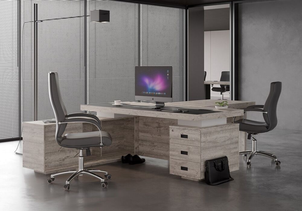 Кабинет руководителя Liverpool