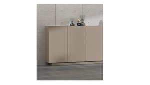 Шкаф-греденция с 3-мя дверками