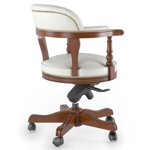 Кресло руководителя