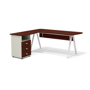 Составной эргономичный стол на металлокаркасе левый