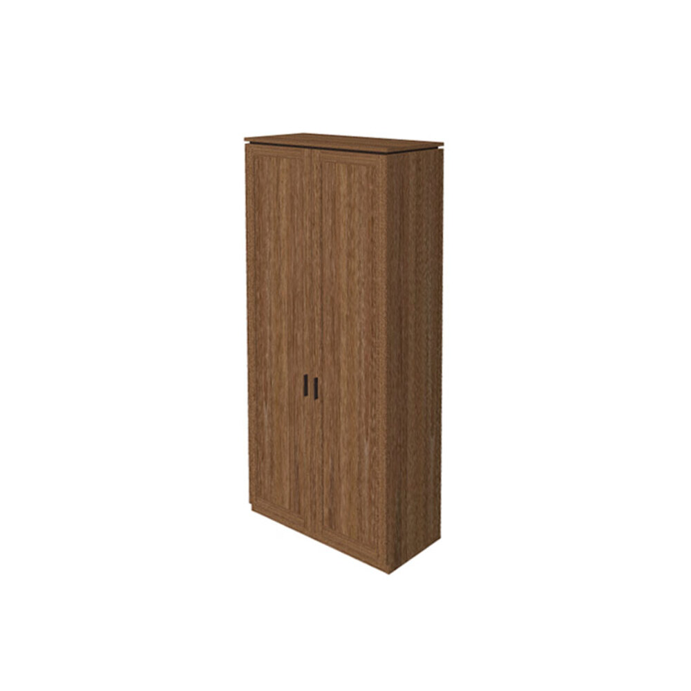 Высокий шкаф-гардероб