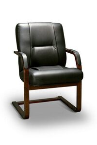 Кресло для посетителя
