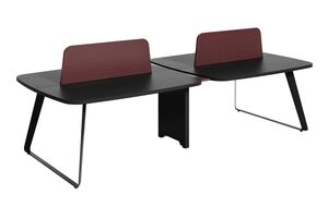 Рабочая станция на 4 рабочих места закругленная (с экранами)