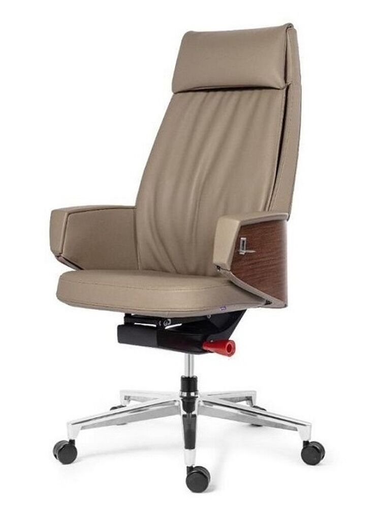 Кресло руководителя