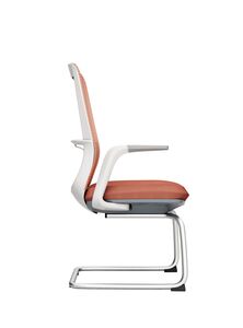 Кресло для посетителя