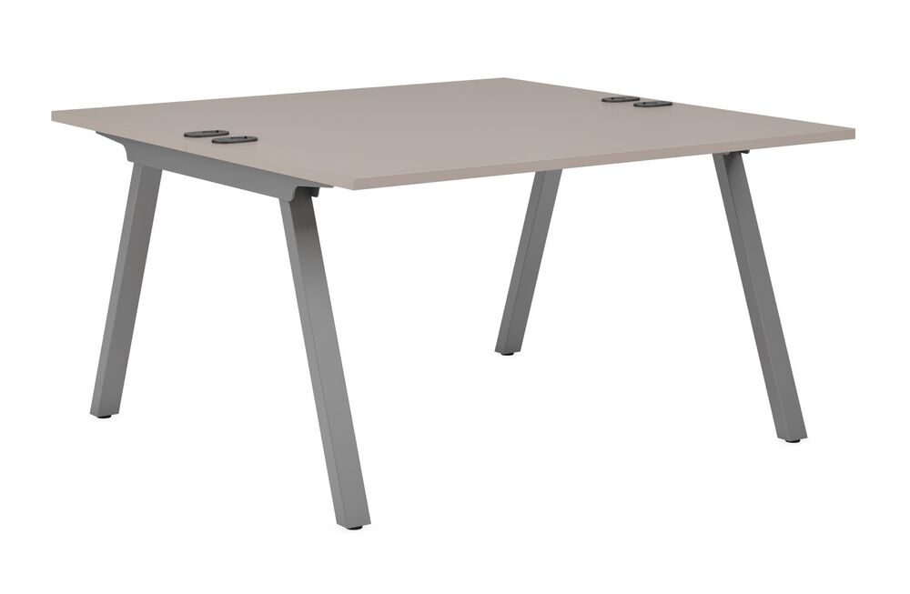 Стол на 2 места 1400