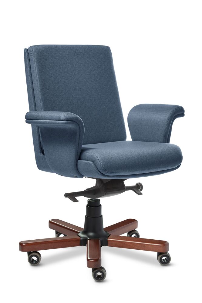 Кресло руководителя