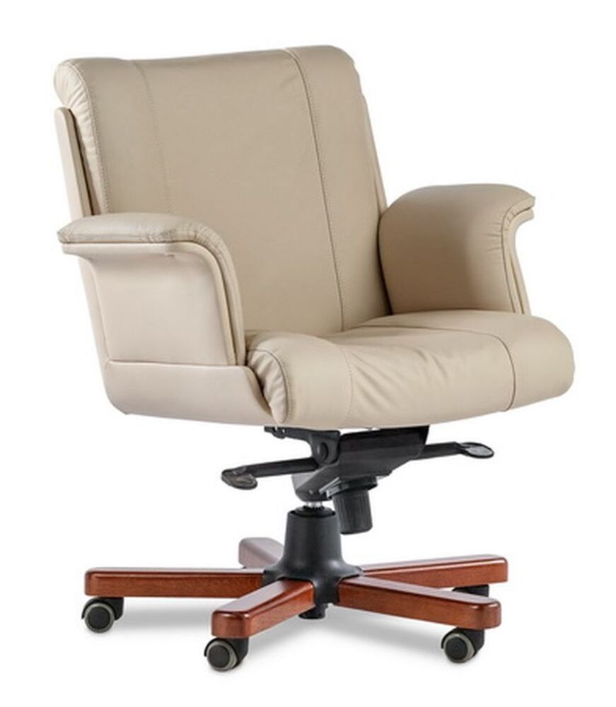 Кресло руководителя