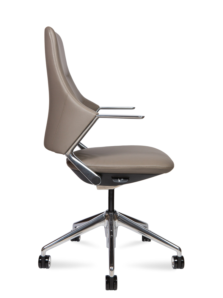 Кресло для персонала Han LB