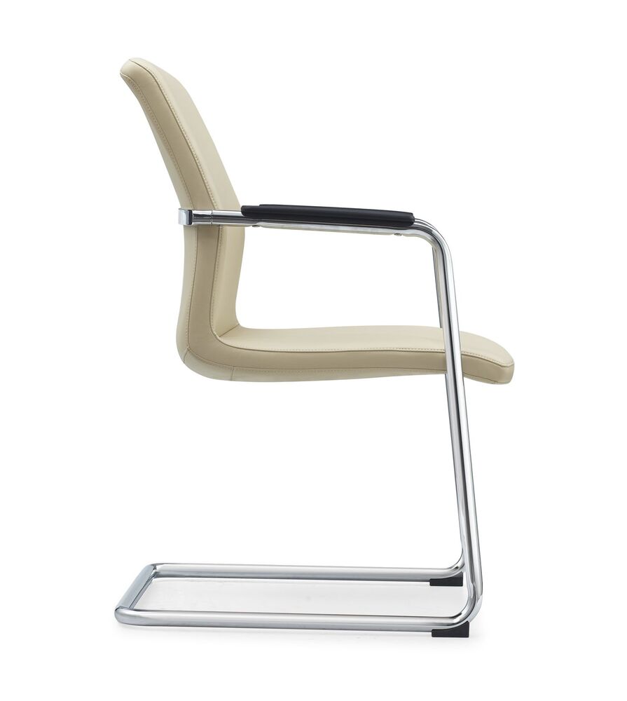 Кресло для посетителя Amore