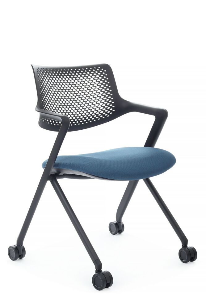 Кресло для посетителя Dream-F