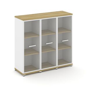 Шкаф три узкие секции, 3 ниши