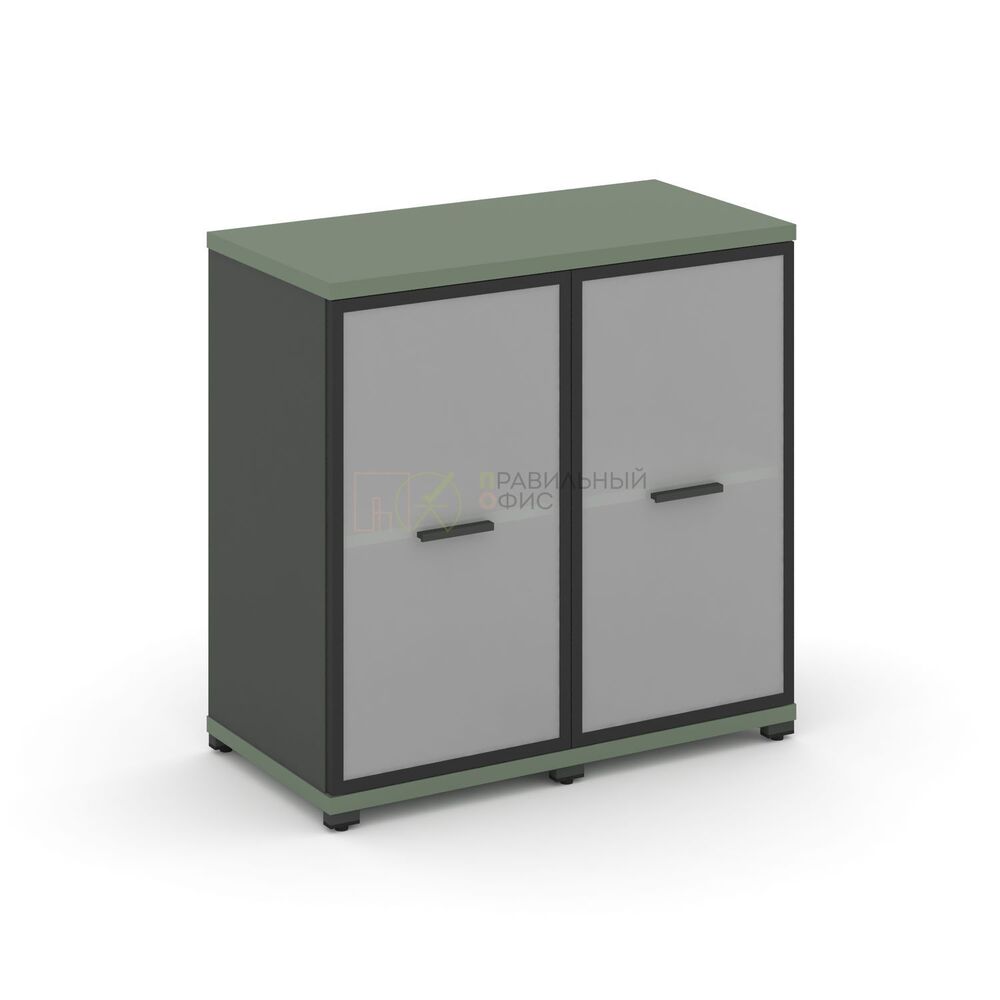 Шкаф две узкие секции, 2 ниши