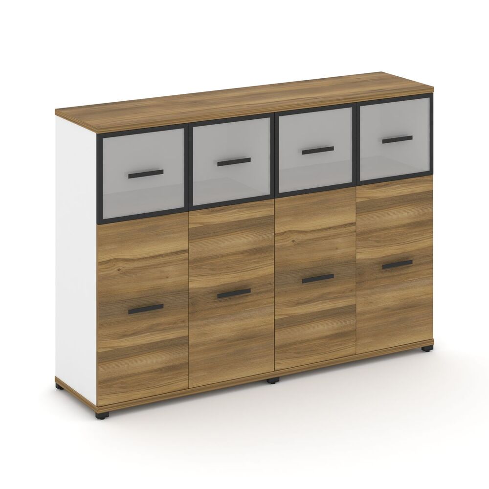 Шкаф две широкие секции, 3 ниши