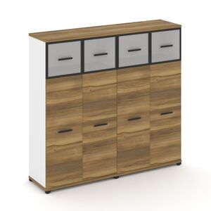 Шкаф две широкие секции, 4 ниши