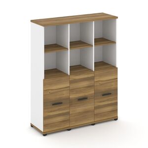 Шкаф три узкие секции, 4 ниши