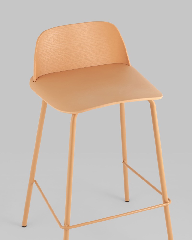 Стул полубарный