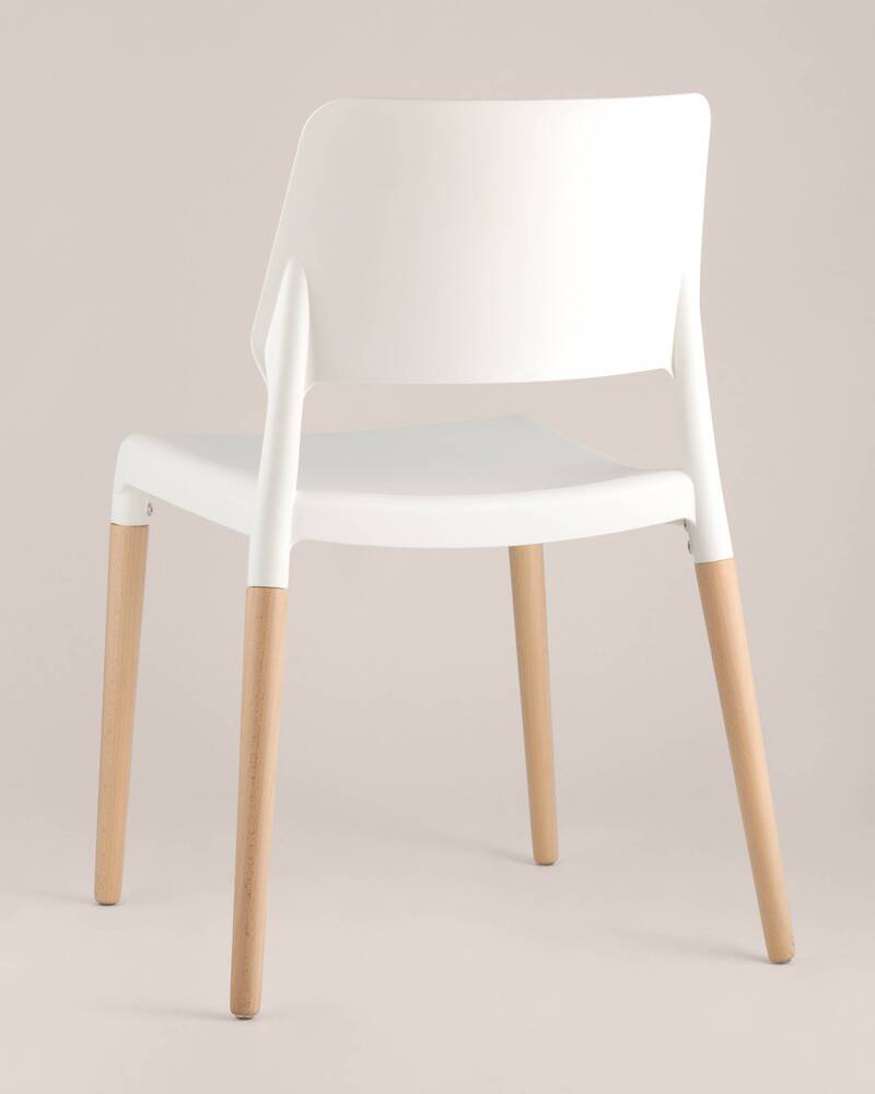 Стул обеденный