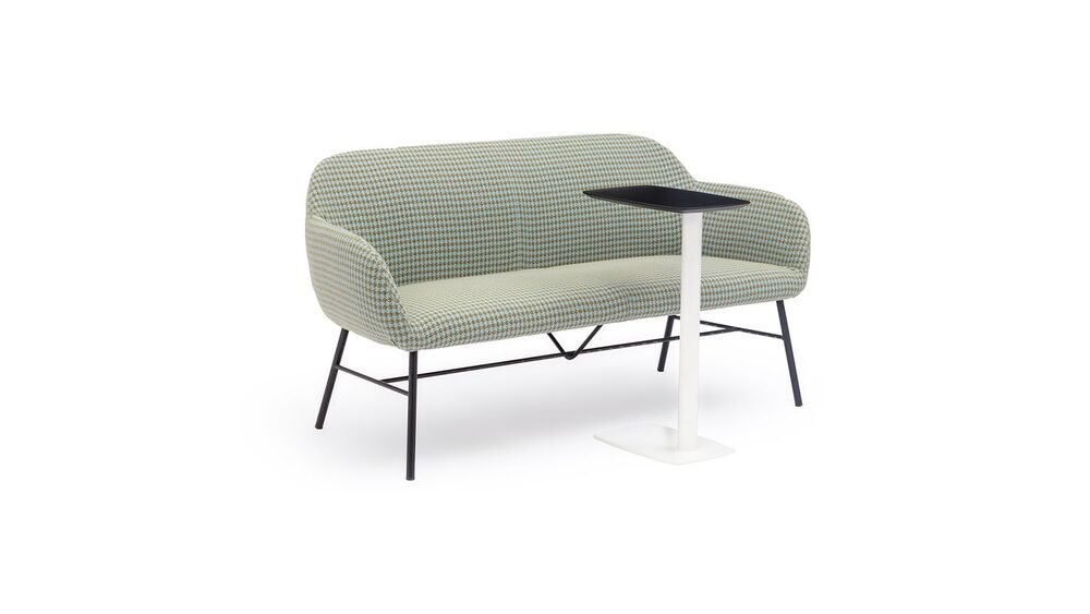 Диван двухместный