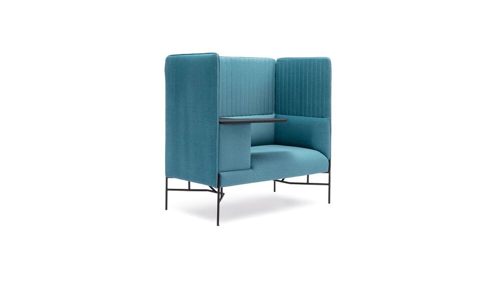 Диван одноместный с высокой спинкой со столиком слева