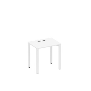 Стол письменный на металлокаркасе, столешница с заглушкой